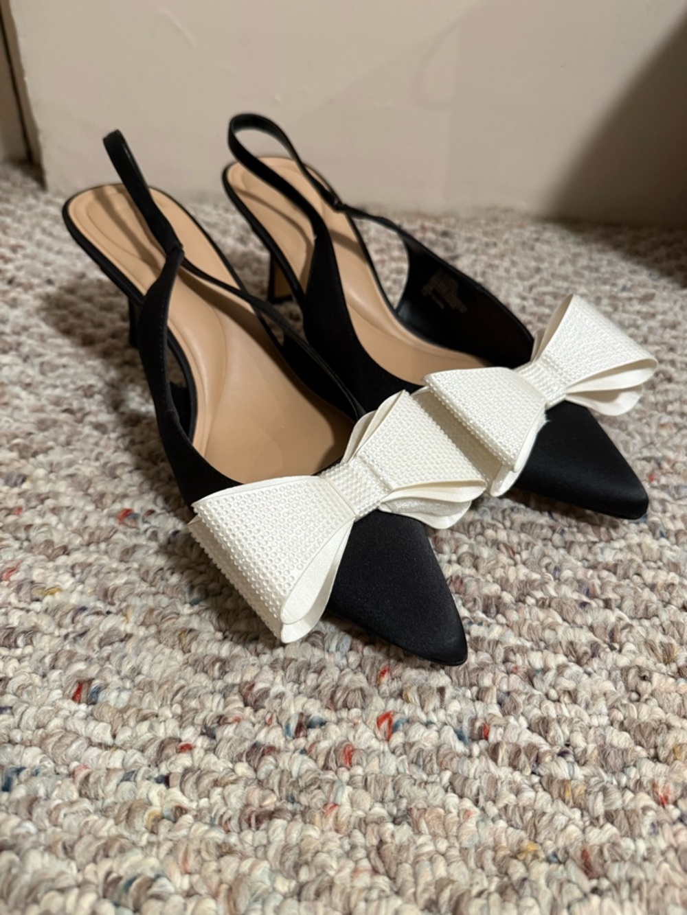 INC International Concepts Women's Giverny Halter Back Pumps Black - Medium - Picture 4 of 10